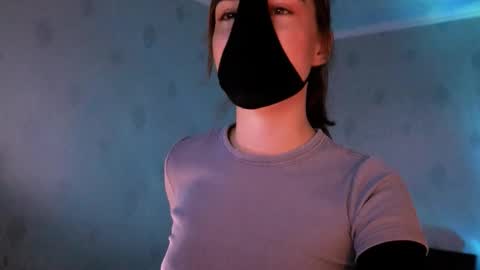 Snapshot of lavinda_lin chatting on 31, 10, 2025 Lavinda online show from 31, 10, 2025