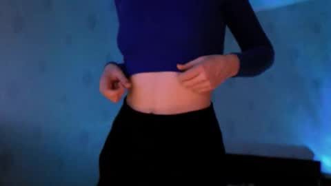 Snapshot of lavinda_lin chatting on 1, 11, 2025 Lavinda online show from 1, 11, 2025