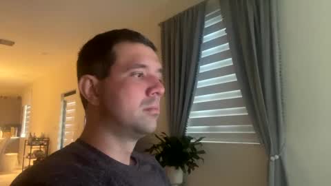 Snapshot of law_cambio chatting on 5, 2, 2025 law_cambio online show from 5, 2, 2025