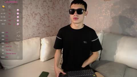 Snapshot of lawford_mike chatting on 30, 12, 2024 Mike online show from 30, 12, 2024