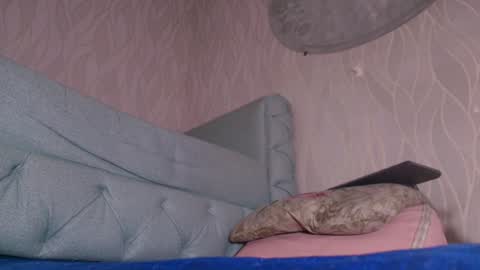 Lay Madison  online show from 22, 1, 2025