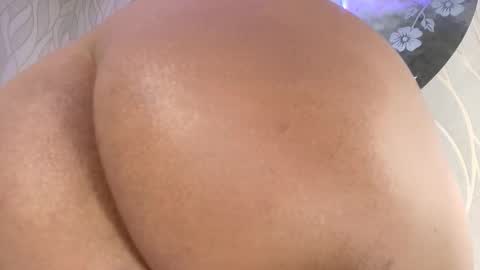 Lay Madison  online show from 14, 2, 2025