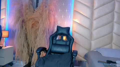 laya online show from 20, 10, 2025