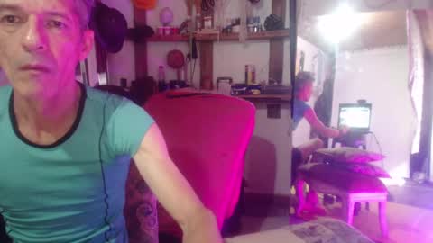 Laye19 online show from 3, 1, 2025