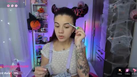 Snapshot of layla_castilloo chatting on 3, 11, 2025 Layla online show from 3, 11, 2025