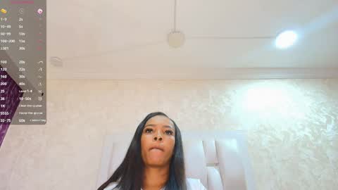 L A Y L A online show from 29, 3, 2026