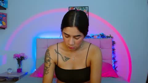 Snapshot of layla_roma chatting on 10, 3, 2025 Lia and Rachel online show from 10, 3, 2025