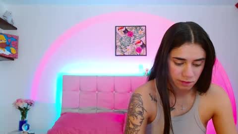 Snapshot of layla_roma chatting on 14, 9, 2025 Lia and Rachel online show from 14, 9, 2025