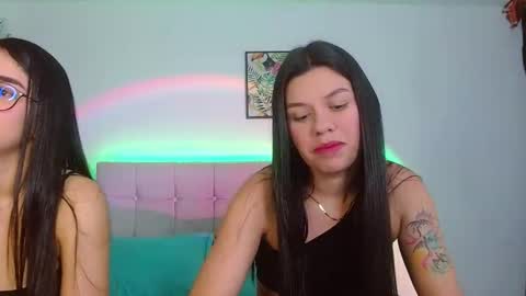 Lia and Rachel online show from 25, 4, 2026