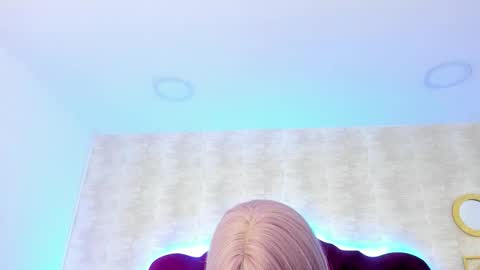 Snapshot of laylaadoll_ chatting on 22, 9, 2025 Lau online show from 22, 9, 2025