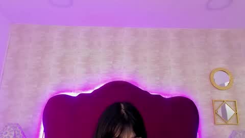 Snapshot of laylaadoll_ chatting on 30, 9, 2025 Lau online show from 30, 9, 2025