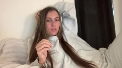 laylahlaylah1 online show from 24, 10, 2025