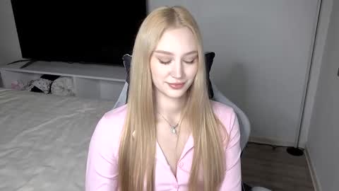 Snapshot of laylapretty001 chatting on 21, 2, 2026 LaylaPretty001 online show from 21, 2, 2026