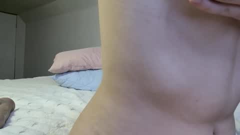 LaylaPretty001 online show from 9, 4, 2026