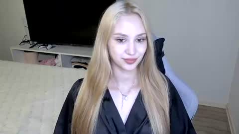 LaylaPretty001 online show from 26, 6, 2026