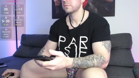 Snapshot of lazar_angels chatting on 19, 1, 2025 Laz online show from 19, 1, 2025