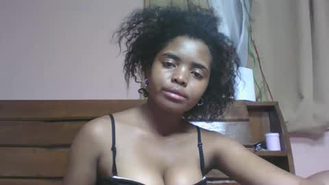 lea96546 online show from 19, 4, 2026