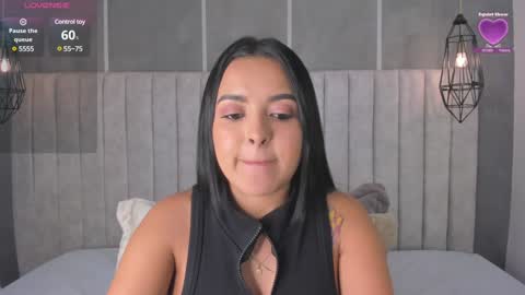 Snapshot of lea_gray chatting on 20, 1, 2025 online show from 20, 1, 2025