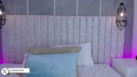 Snapshot of lea_gray chatting on 29, 11, 2025 online show from 29, 11, 2025