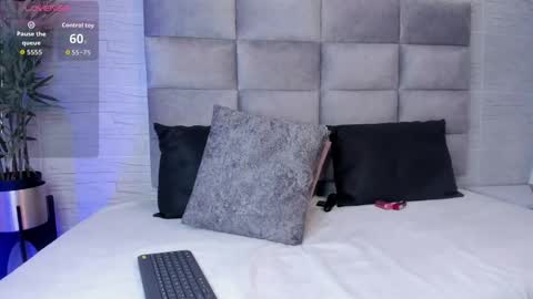 Snapshot of lea_walkerr chatting on 9, 10, 2025 lea_walkerr online show from 9, 10, 2025