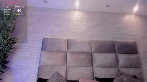 Snapshot of lea_walkerr chatting on 14, 10, 2025 lea_walkerr online show from 14, 10, 2025