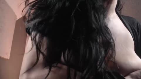 Snapshot of leabigboobs chatting on 6, 3, 2025 leabigboobs online show from 6, 3, 2025