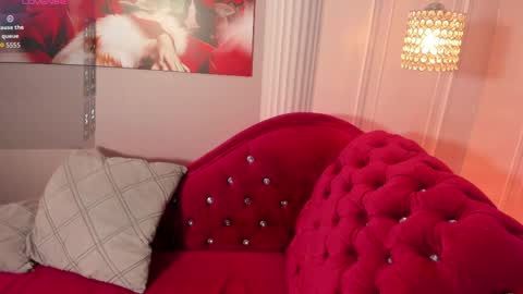 Snapshot of leah_naughty4u chatting on 9, 4, 2026 LEAH online show from 9, 4, 2026