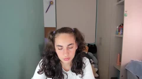 Laura online show from 21, 1, 2025