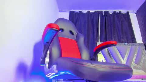 Snapshot of lealfire chatting on 25, 10, 2025 lealfire online show from 25, 10, 2025