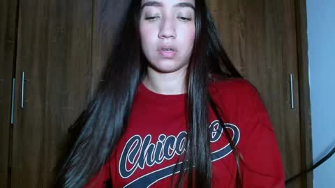 Snapshot of leanaalhub chatting on 12, 12, 2024 leanaalhub online show from 12, 12, 2024