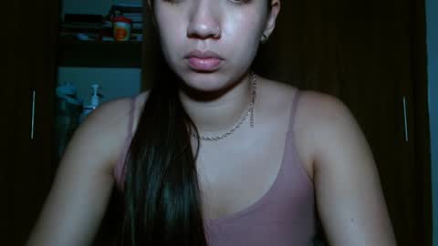 Snapshot of leanaalhub chatting on 19, 12, 2024 leanaalhub online show from 19, 12, 2024