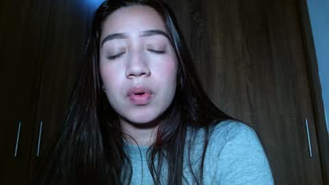 Snapshot of leanaalhub chatting on 29, 12, 2024 leanaalhub online show from 29, 12, 2024