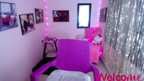 Leandra online show from 26, 2, 2025