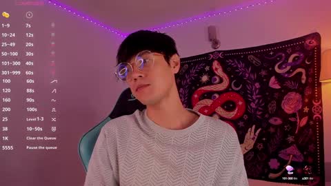 Snapshot of leaneseb chatting on 12, 1, 2025 leaneseb online show from 12, 1, 2025