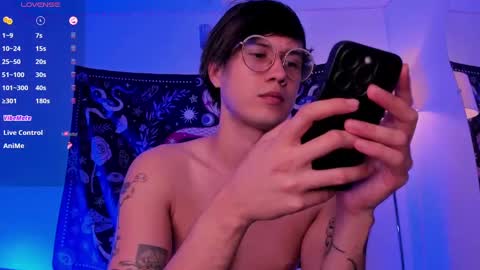 Snapshot of leaneseb chatting on 11, 3, 2025 leaneseb online show from 11, 3, 2025