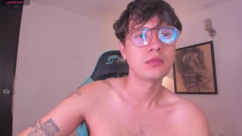 Snapshot of leaneseb chatting on 22, 11, 2025 leaneseb online show from 22, 11, 2025