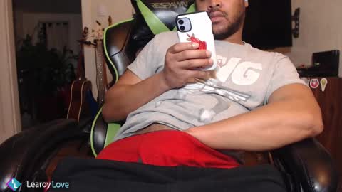 Learoy online show from 13, 2, 2025