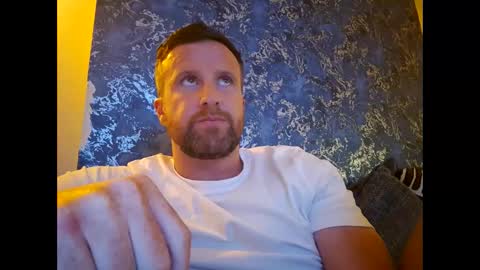 Snapshot of leatherbootslove chatting on 22, 5, 2026 leatherbootslove online show from 22, 5, 2026