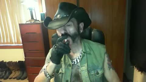 leathergreaser online show from 17, 12, 2025