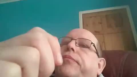 Snapshot of leatherpants68 chatting on 1, 11, 2025 leatherpants68 online show from 1, 11, 2025