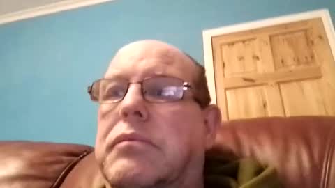 leatherpants68 online show from 25, 3, 2026