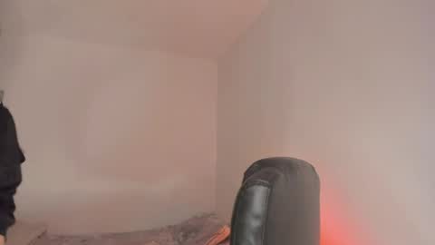 Snapshot of lebelledani chatting on 26, 4, 2026 Dani online show from 26, 4, 2026