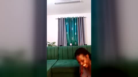Snapshot of lebululu780633 chatting on 14, 6, 2026 lebululu780633 online show from 14, 6, 2026