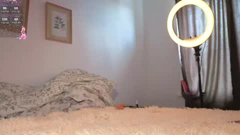 I am Melisa. Im new here. This is my first day online show from 25, 7, 2026