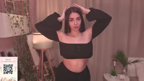 Snapshot of leeannepizzini chatting on 8, 5, 2026 Jasmine online show from 8, 5, 2026