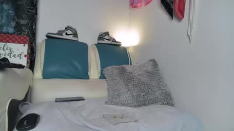 Snapshot of leenar_key chatting on 15, 2, 2025 leenar_key online show from 15, 2, 2025