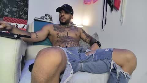 Snapshot of leenar_key chatting on 25, 2, 2025 leenar_key online show from 25, 2, 2025