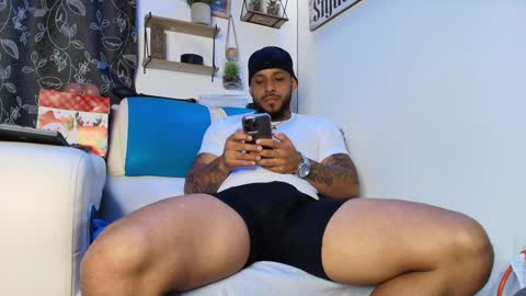 Snapshot of leenar_key chatting on 19, 9, 2025 leenar_key online show from 19, 9, 2025