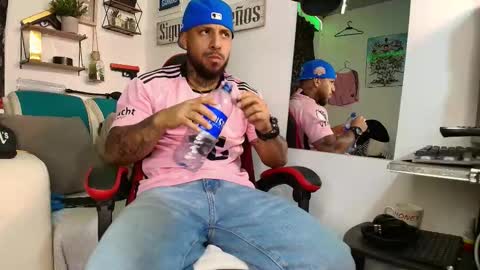 Snapshot of leenar_key chatting on 9, 11, 2025 leenar_key online show from 9, 11, 2025