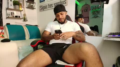 Snapshot of leenar_key chatting on 28, 11, 2025 leenar_key online show from 28, 11, 2025